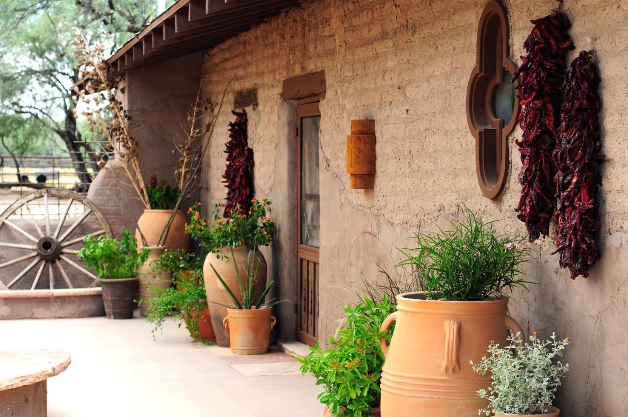 Отель Kay El Bar Guest Ranch Уикенберг Экстерьер фото