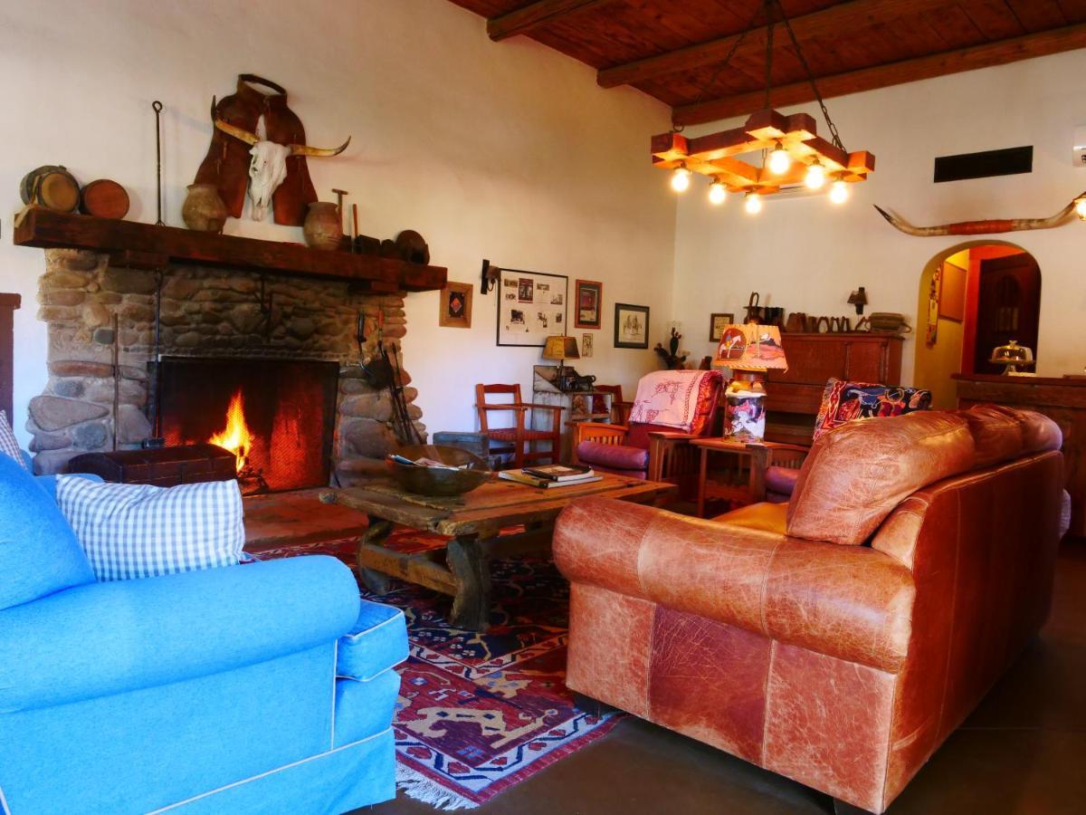 Отель Kay El Bar Guest Ranch Уикенберг Экстерьер фото